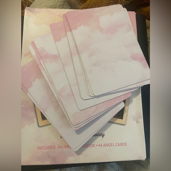 Kimberly Marooney Angel Blessings Oracle Cards of Sacred Guidance & Inspiration - Picture 7 of 13